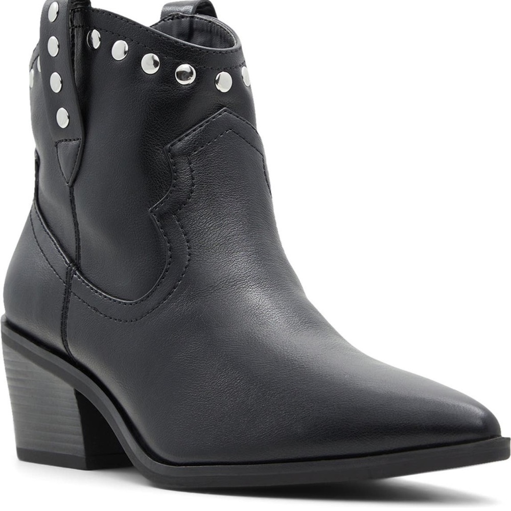 New Inbox (Call It Spring) Woman’s Booties Size 9… - image 2